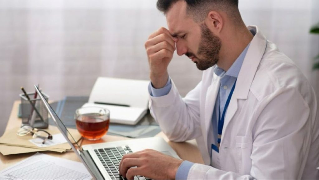 How to Survive Tax Filing Season for Audiologists