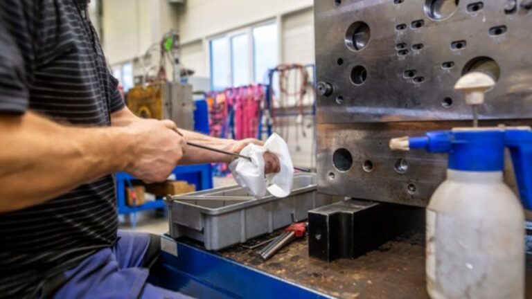 Manufacturing worker in Assembly area