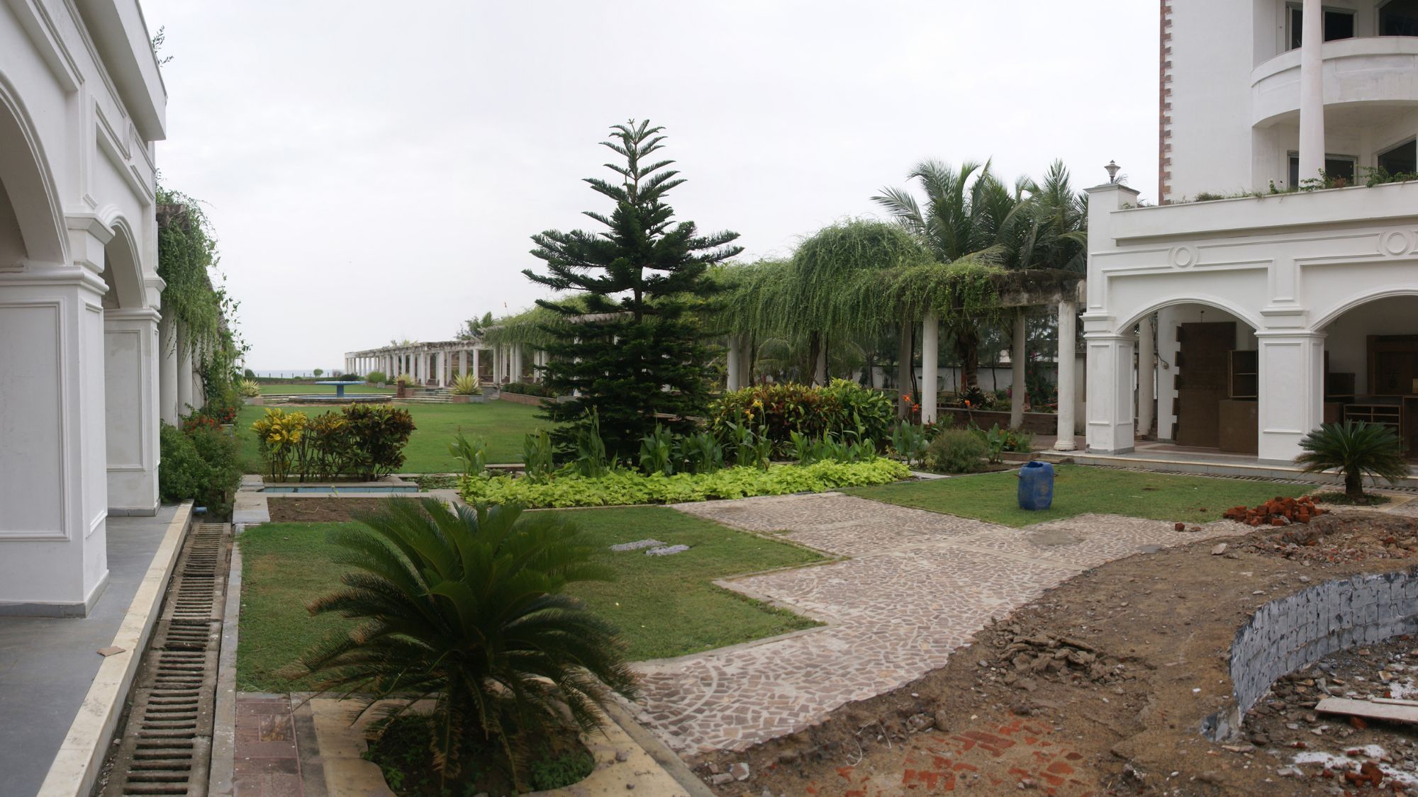 Hotel landscape renovation